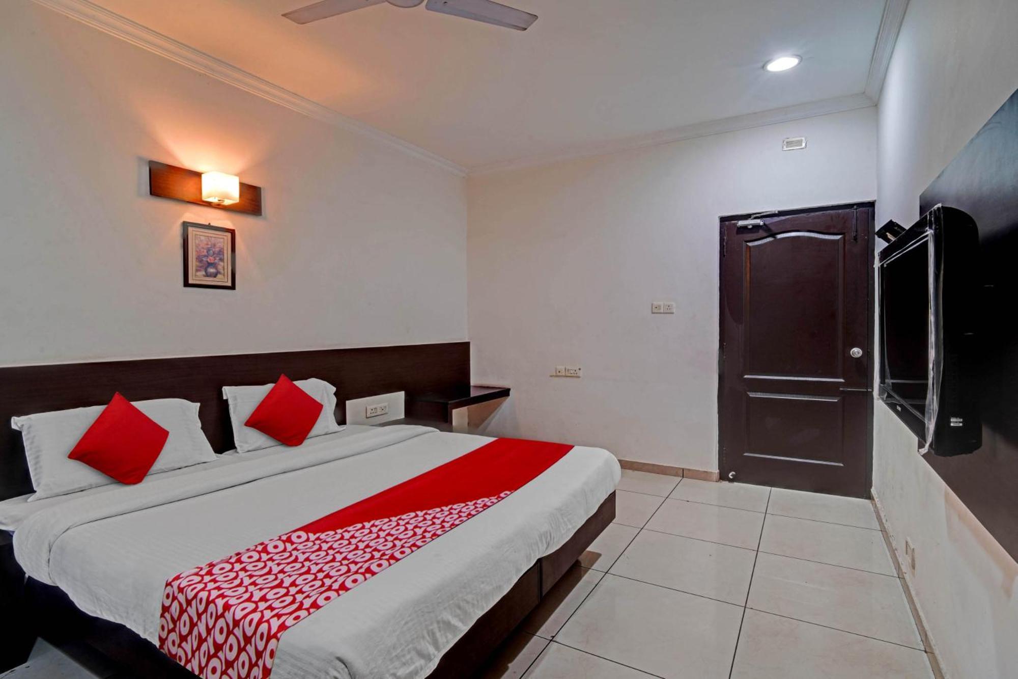 Hotel O Jk Inn ทีรุปปูร์ ภายนอก รูปภาพ