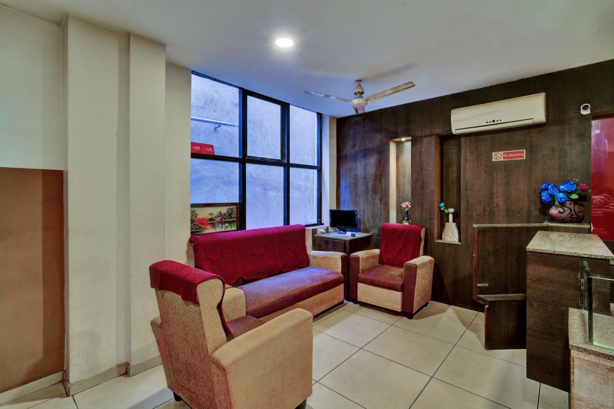 Hotel O Jk Inn ทีรุปปูร์ ภายนอก รูปภาพ